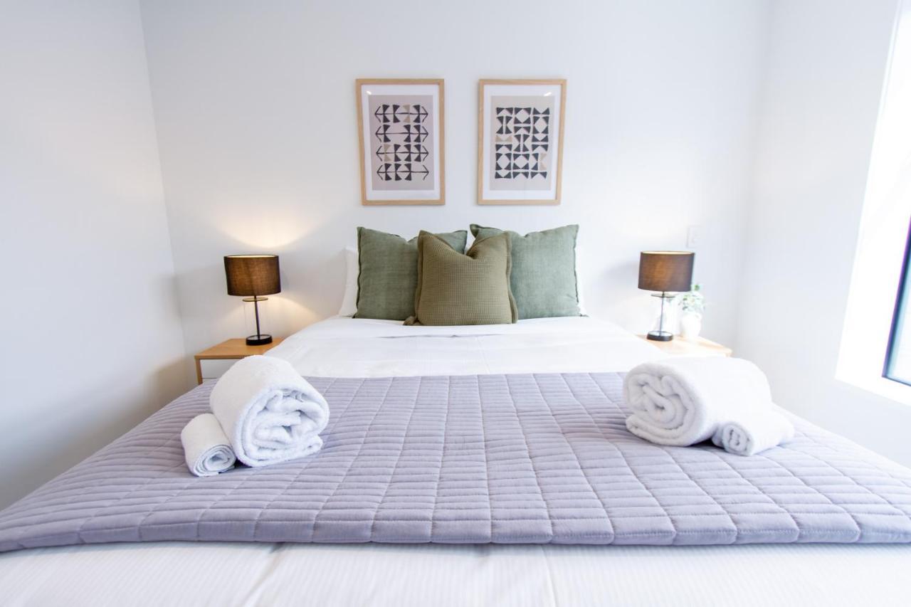 Christchurch Entertainment Hub 2 Bed 2 Bath W Carpark Exteriör bild