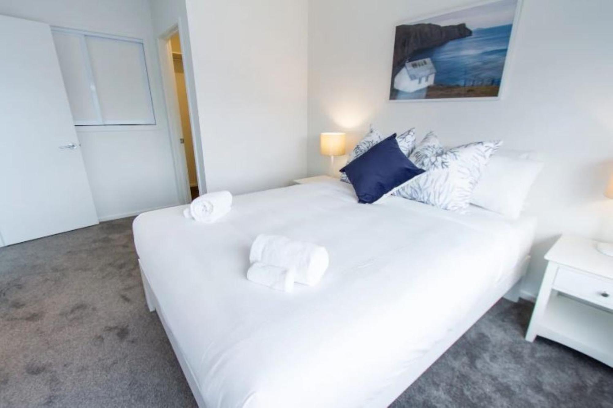 Christchurch Entertainment Hub 2 Bed 2 Bath W Carpark Exteriör bild