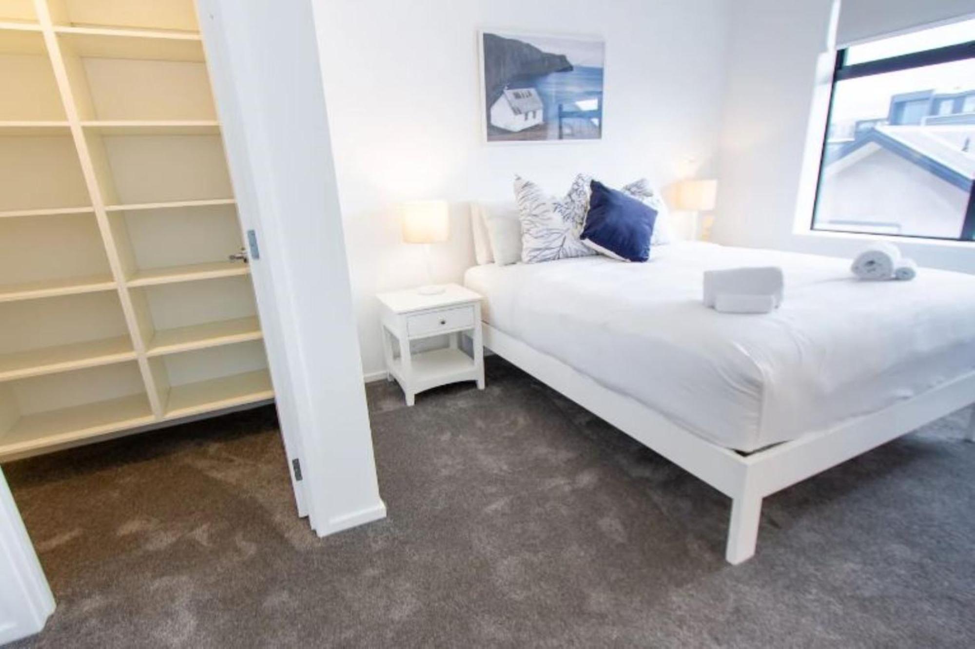 Christchurch Entertainment Hub 2 Bed 2 Bath W Carpark Exteriör bild