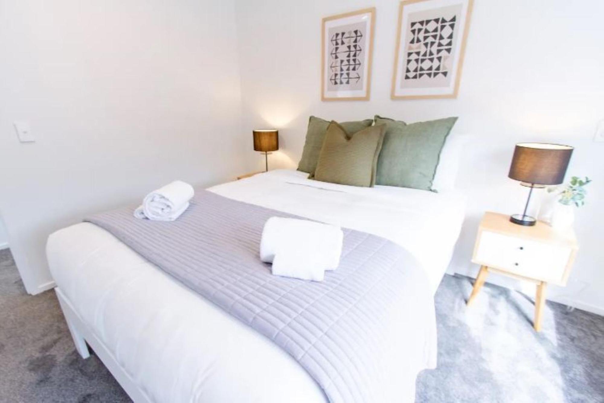 Christchurch Entertainment Hub 2 Bed 2 Bath W Carpark Exteriör bild