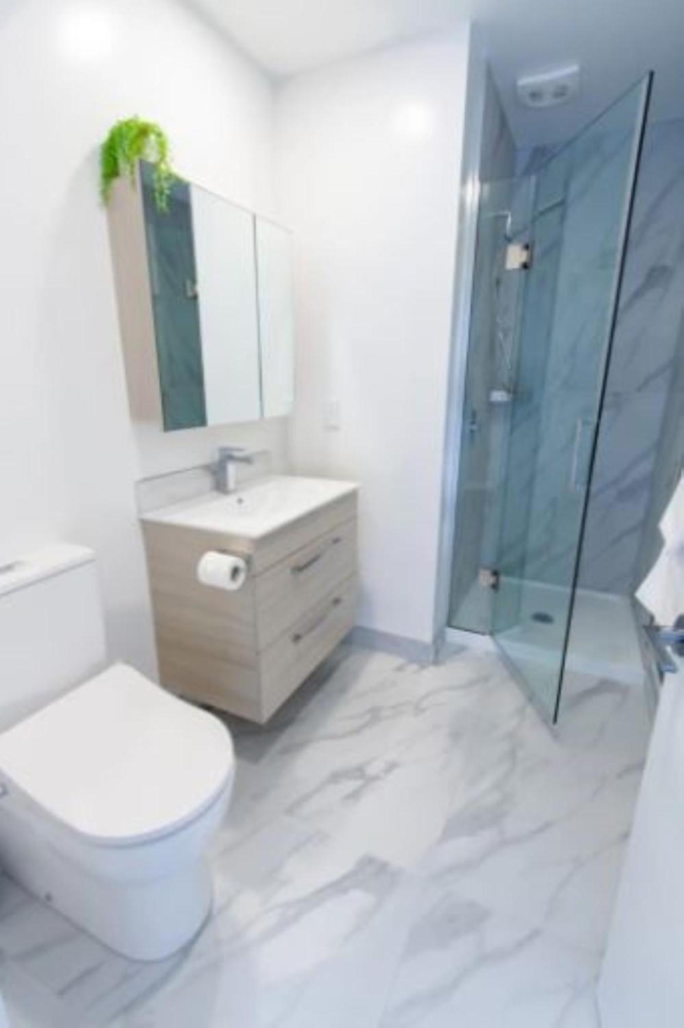 Christchurch Entertainment Hub 2 Bed 2 Bath W Carpark Exteriör bild